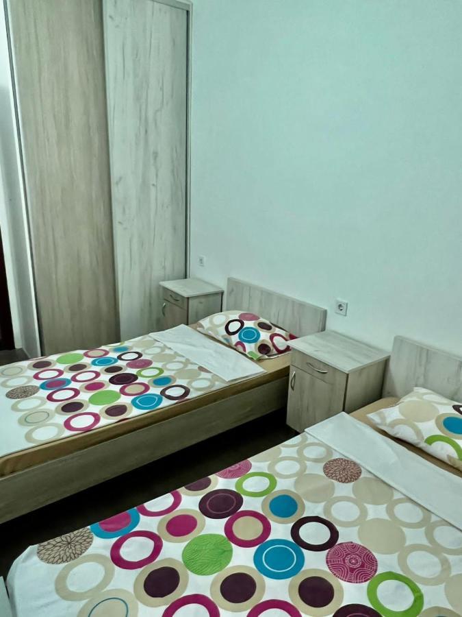 בודווה Apartmani Jankovic מראה חיצוני תמונה